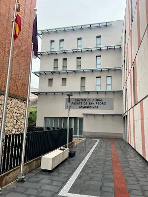 Centro Cultural Fuente de San Pedro - Valderrivas (Vicálvaro) · Madrid